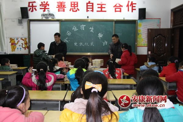 照片 1.jpg