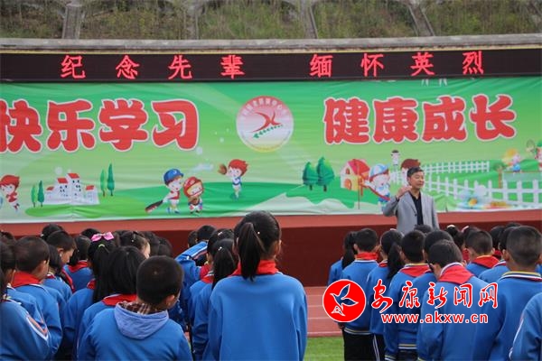 4老縣小學(xué).jpg