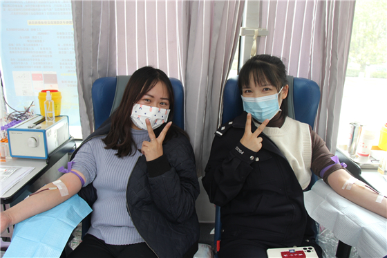 人民警察一心為民，捋袖捐血鐵血柔情——安康市公安局積極開展冬季獻(xiàn)血活動(dòng)